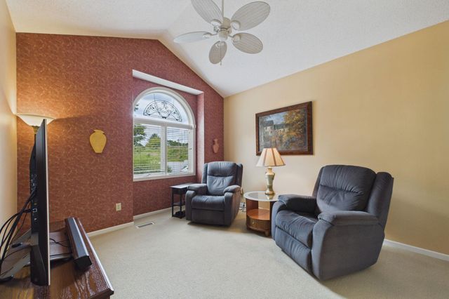 14897 Valley View Road, Eden Prairie, MN 55344