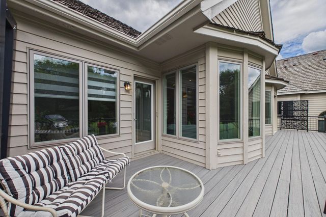 14897 Valley View Road, Eden Prairie, MN 55344