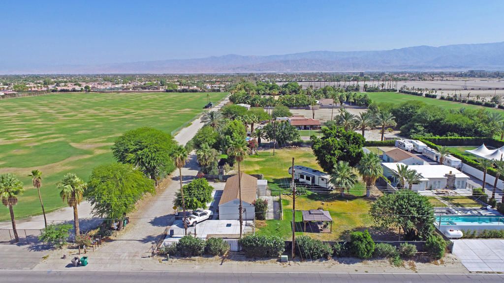 Image 12 of property listing at 81514 Avenue 50, Indio, CA 92201