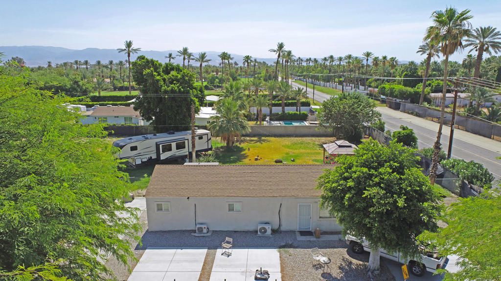 Image 21 of property listing at 81514 Avenue 50, Indio, CA 92201