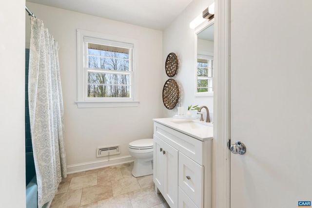6459 HILLSBORO LN, Crozet, VA 22932