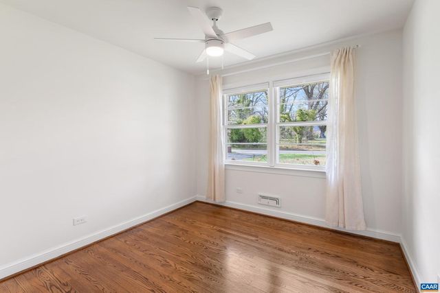 6459 HILLSBORO LN, Crozet, VA 22932