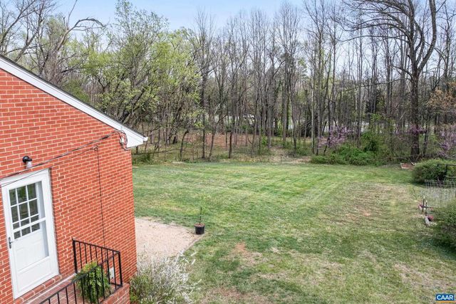 6459 HILLSBORO LN, Crozet, VA 22932