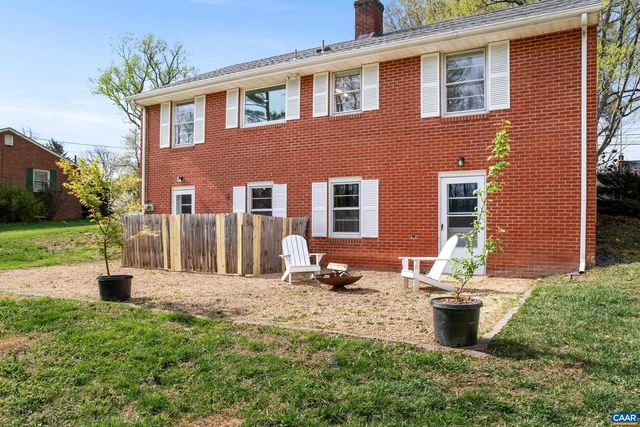 6459 HILLSBORO LN, Crozet, VA 22932