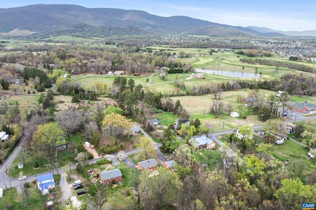 6459 HILLSBORO LN, Crozet, VA 22932