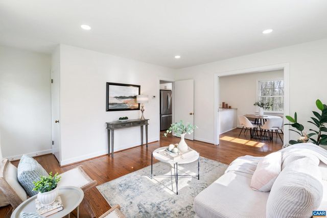 6459 HILLSBORO LN, Crozet, VA 22932