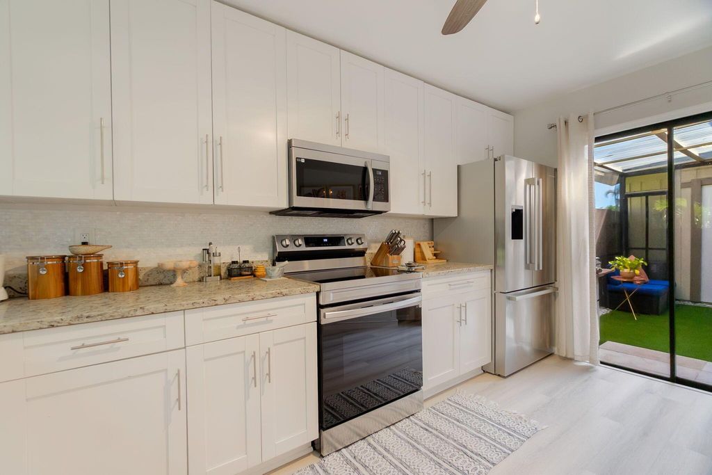 Image 19 of property listing at 11892 Sturbridge Lane, Wellington, FL 33414