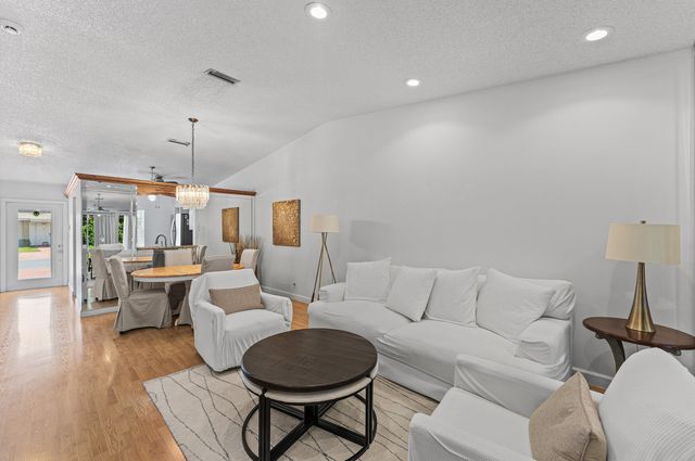 18855 Candlewick Drive, Boca Raton, FL 33496