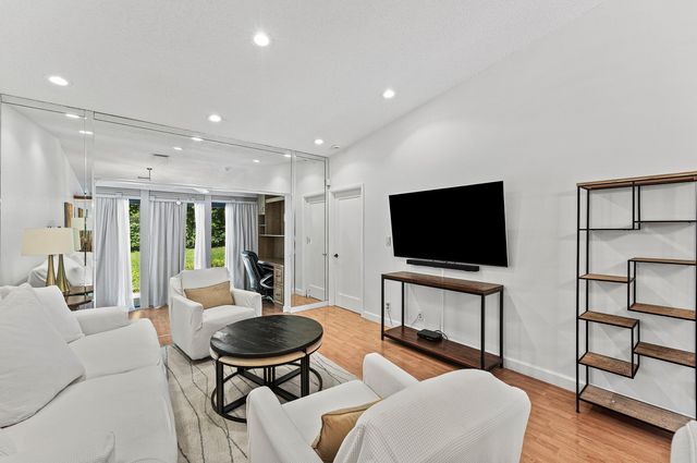 18855 Candlewick Drive, Boca Raton, FL 33496
