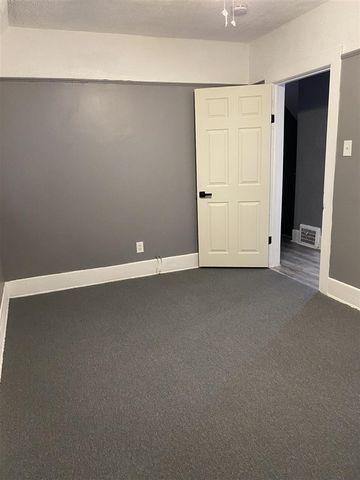 36 Brighton Street, Highland Park, MI 48203