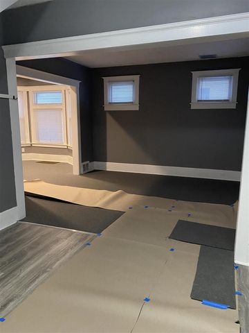 36 Brighton Street, Highland Park, MI 48203