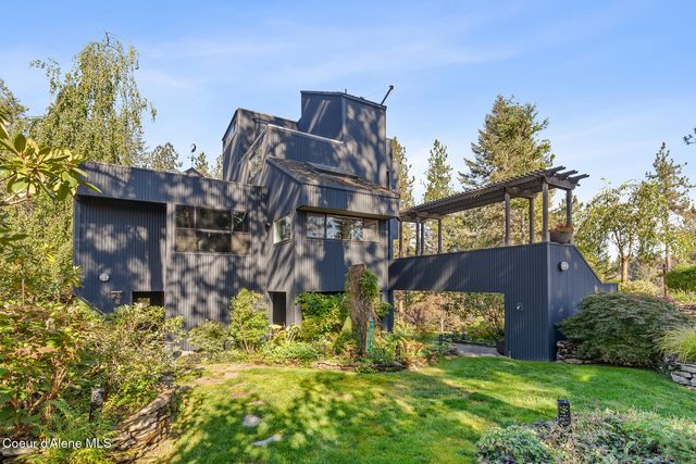 355 S Hidden Cove RD, Coeur D'alene, ID 83814