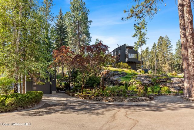 355 S Hidden Cove RD, Coeur D'alene, ID 83814