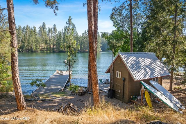 355 S Hidden Cove RD, Coeur D'alene, ID 83814