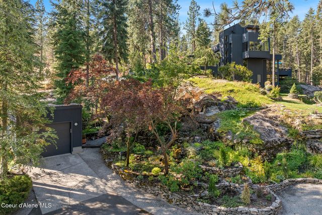 355 S Hidden Cove RD, Coeur D'alene, ID 83814