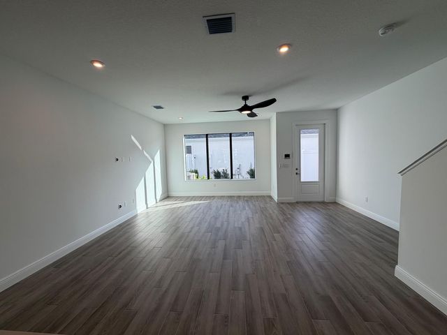 7528 SW HOSFORD Street, Palm City, FL 34990