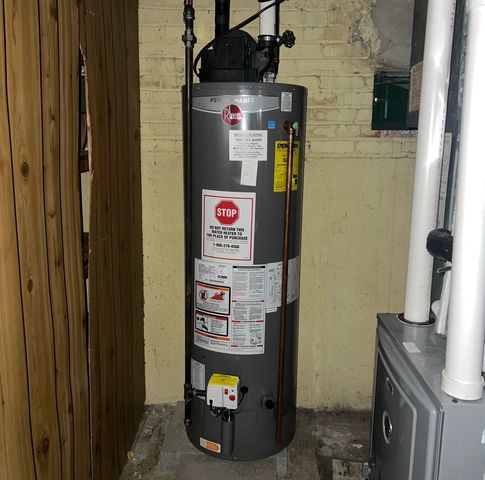 14222 S Woodlawn Avenue, Dolton, IL 60419