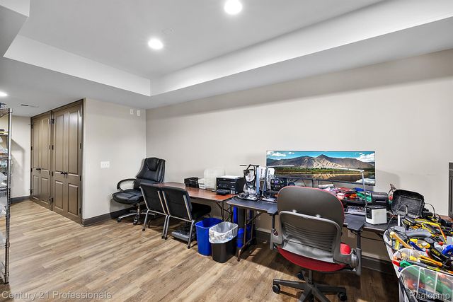 12120 SHAFFER Road, Springfield Twp, MI 48350