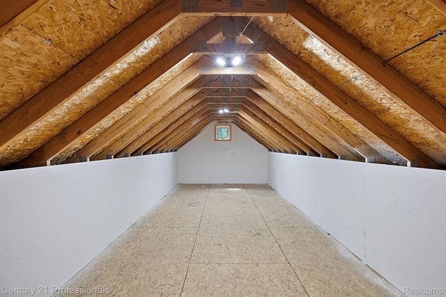 12120 SHAFFER Road, Springfield Twp, MI 48350