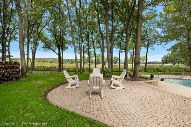 12120 SHAFFER Road, Springfield Twp, MI 48350