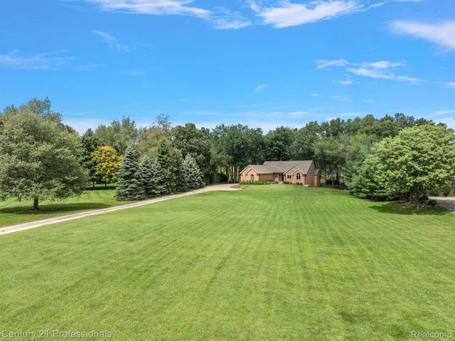 12120 SHAFFER Road, Springfield Twp, MI 48350