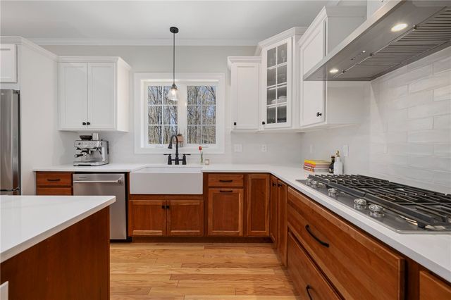 25 Kristin Drive, Cranston, RI 02921