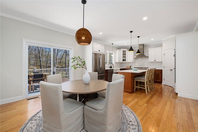 25 Kristin Drive, Cranston, RI 02921