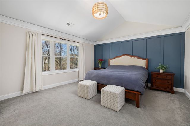 25 Kristin Drive, Cranston, RI 02921