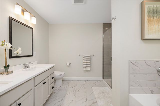 25 Kristin Drive, Cranston, RI 02921