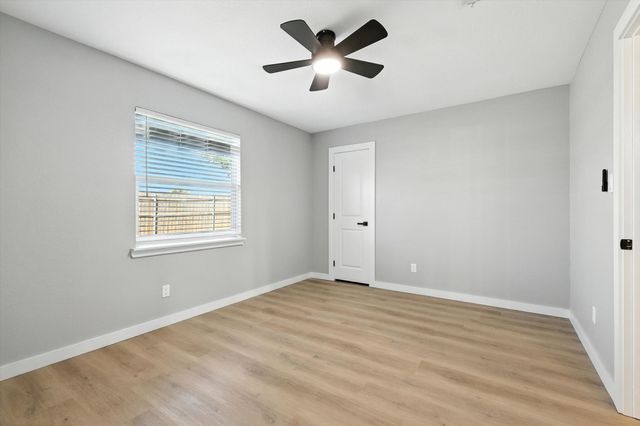 132 Meador Lane, Burleson, TX 76028