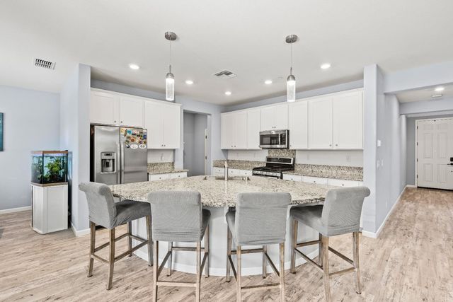 3627 Edington Dr, Rancho Cordova, CA 95742