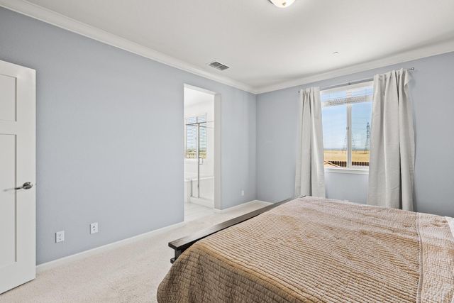 3627 Edington Dr, Rancho Cordova, CA 95742