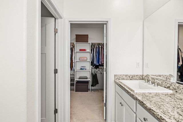 3627 Edington Dr, Rancho Cordova, CA 95742