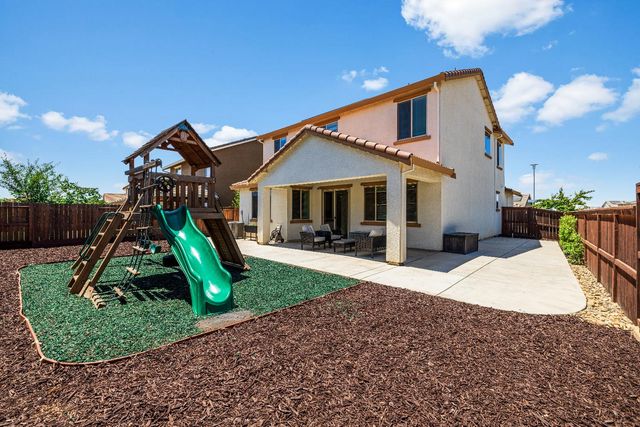 3627 Edington Dr, Rancho Cordova, CA 95742