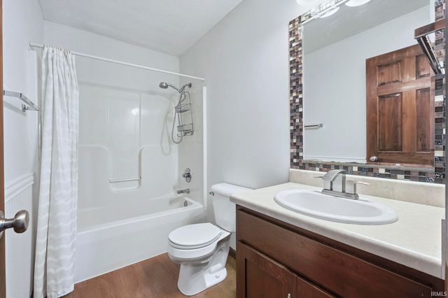 16902 Prine Road, Yoder, IN 46798