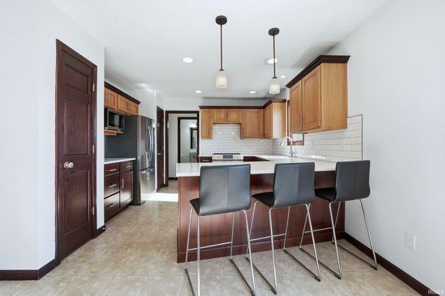 16902 Prine Road, Yoder, IN 46798