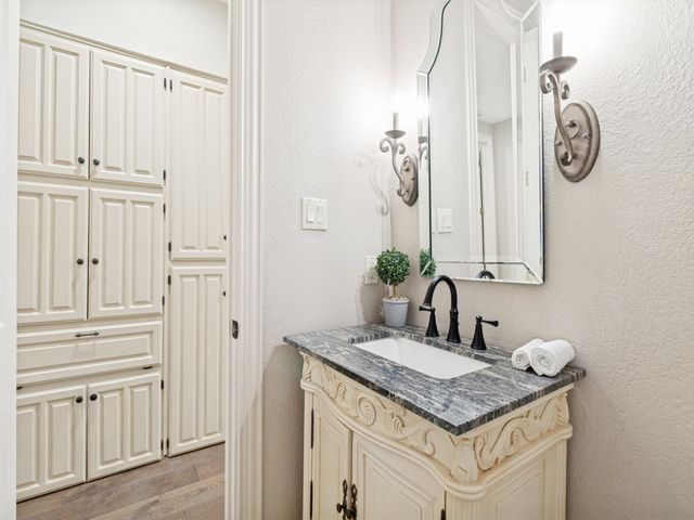 12515 Degas Lane, Dallas, TX 75230
