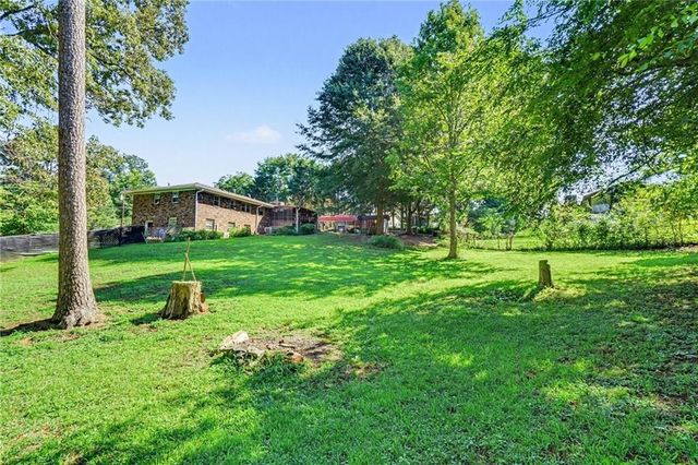 7429 Westwood Road, Douglasville, GA 30134