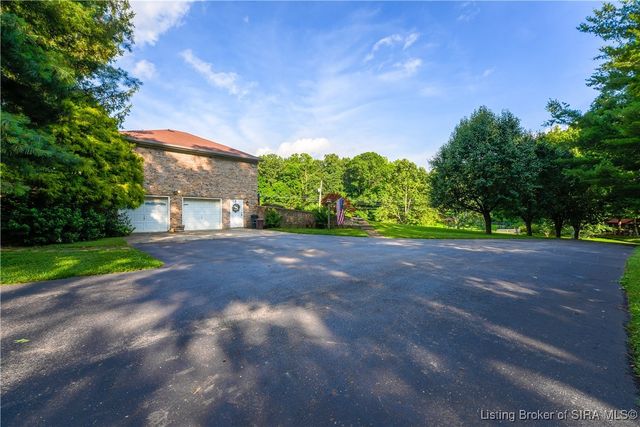 5226 Buck Creek Road, Floyds Knobs, IN 47119