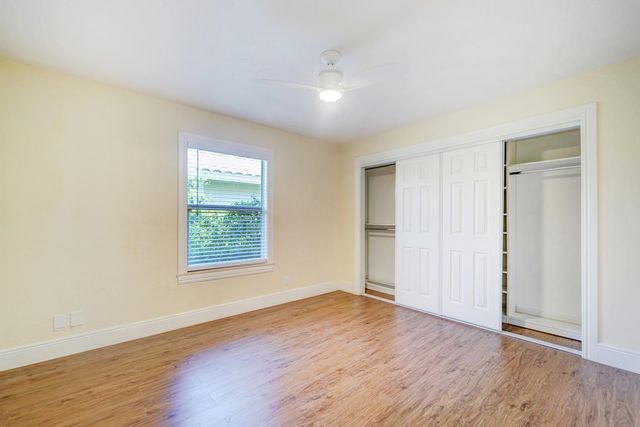 11999 Classic Drive, Coral Springs, FL 33071