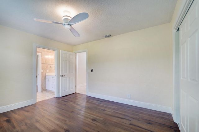 11999 Classic Drive, Coral Springs, FL 33071