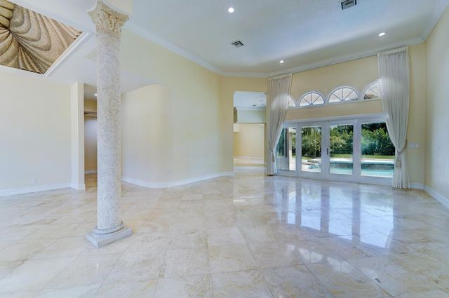 11999 Classic Drive, Coral Springs, FL 33071