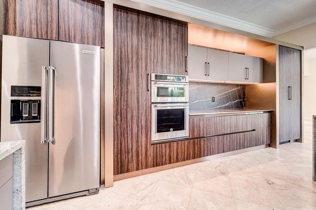 11999 Classic Drive, Coral Springs, FL 33071