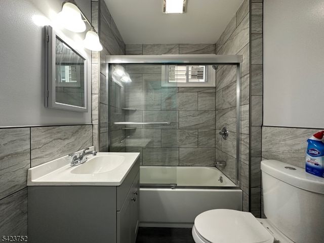 192 Edmund Ave, Paterson City, NJ 07502