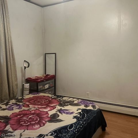 192 Edmund Ave, Paterson City, NJ 07502