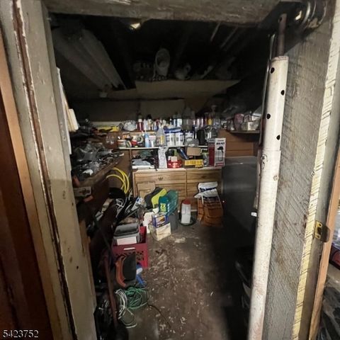 192 Edmund Ave, Paterson City, NJ 07502