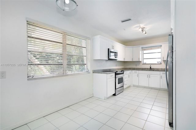 5610 San Vicente St, Coral Gables, FL 33146