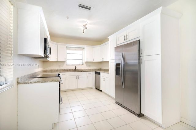 5610 San Vicente St, Coral Gables, FL 33146