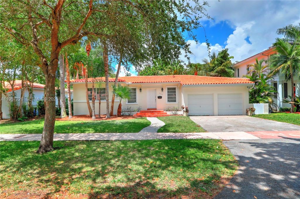 5610 San Vicente St, Coral Gables, FL 33146