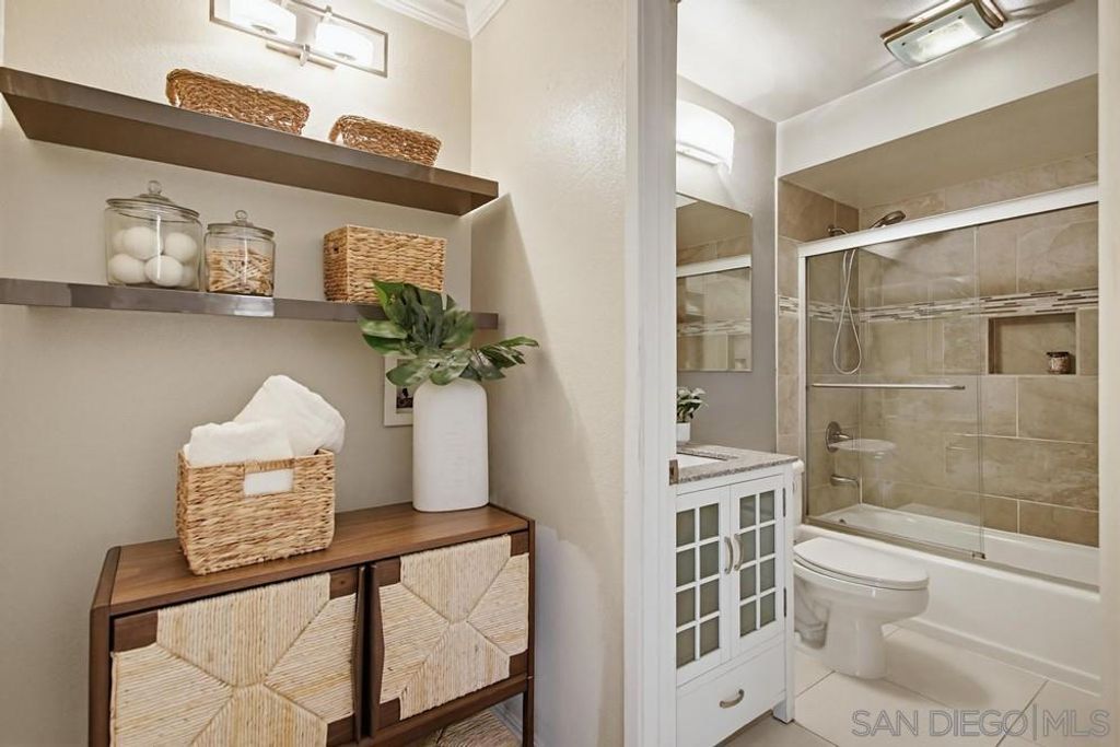 Image 13 of property listing at 4261 5Th, San Diego, CA 92103